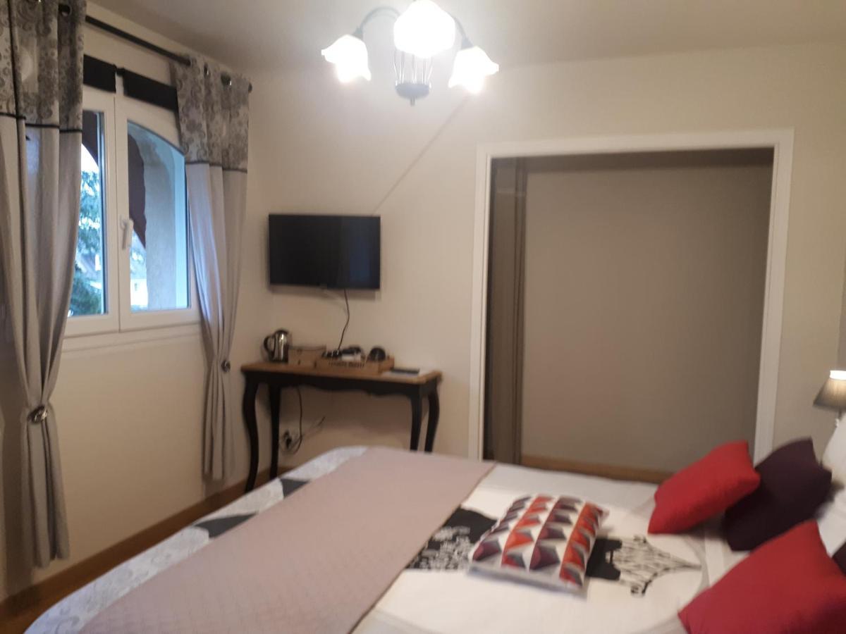 Chambres D'Hotes Les 4 Vents Yzengremer Exterior photo